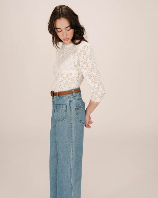 Blusa de encaje blanca BLINDA