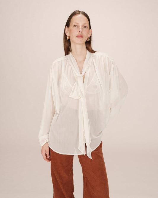 Blusa vaporosa crudo BLOSSOM