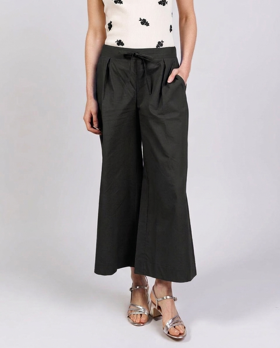 Pantalón culotte negro DEUTZIA