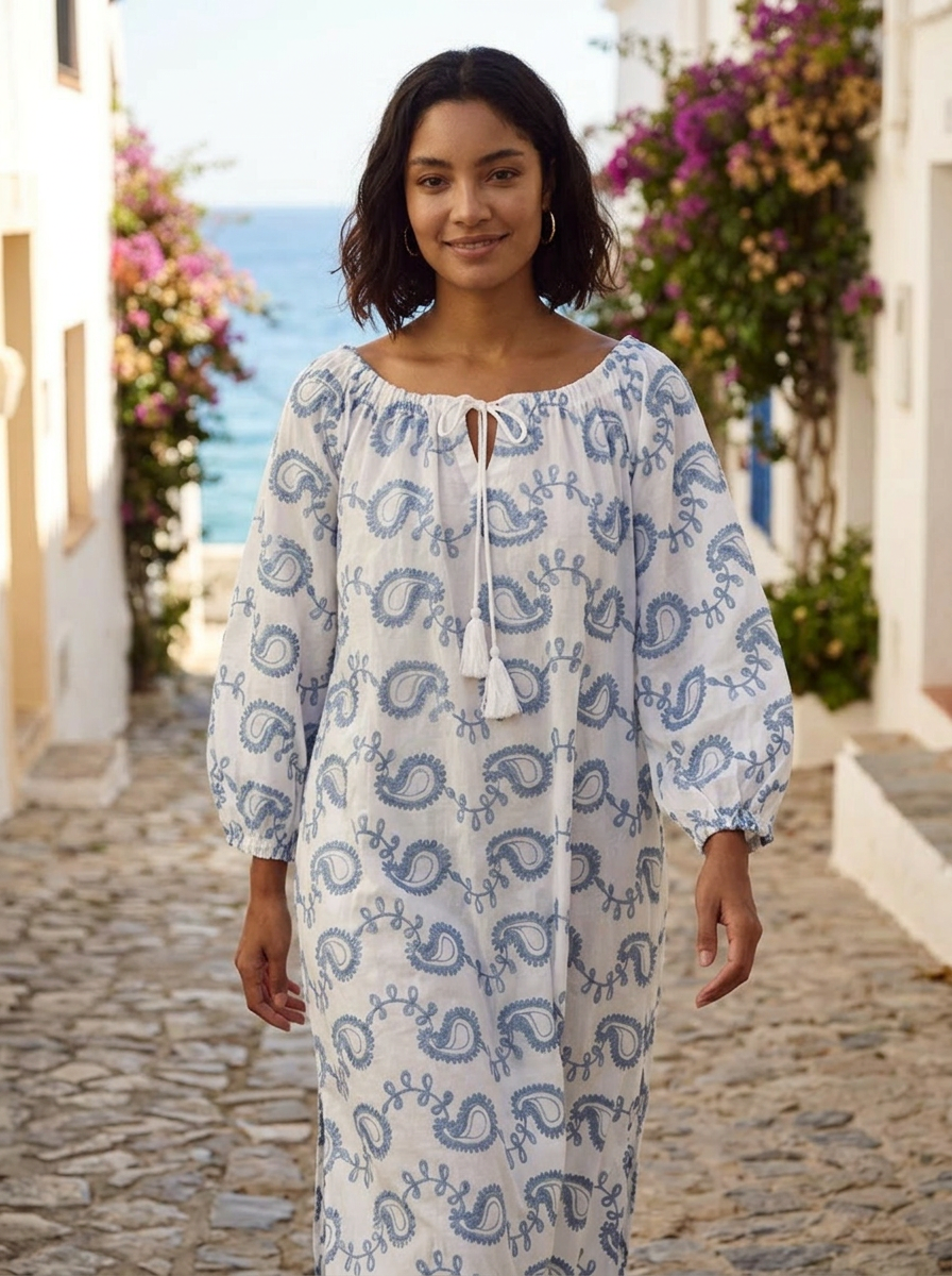 Vestido bohemio blanco con bordados DAISLEY