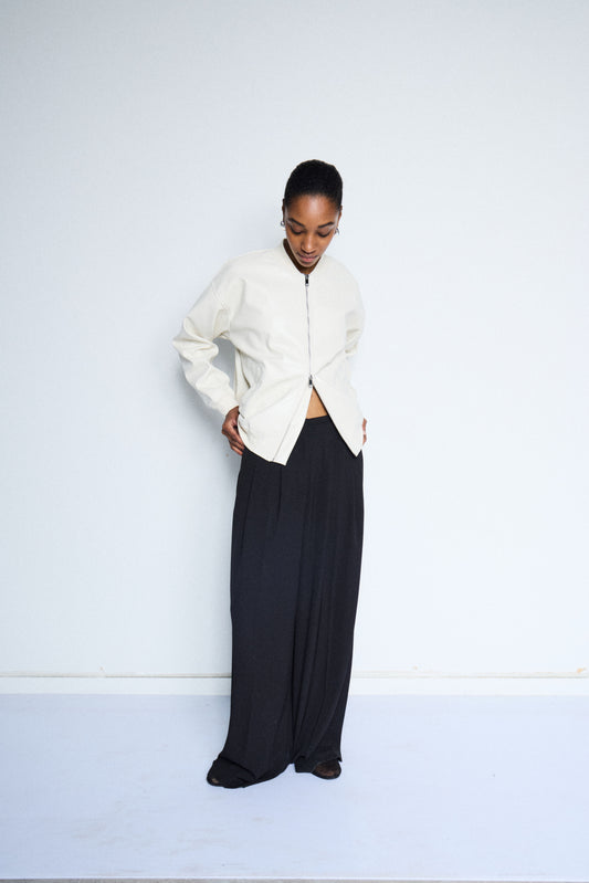 Pantalón negro DARTO