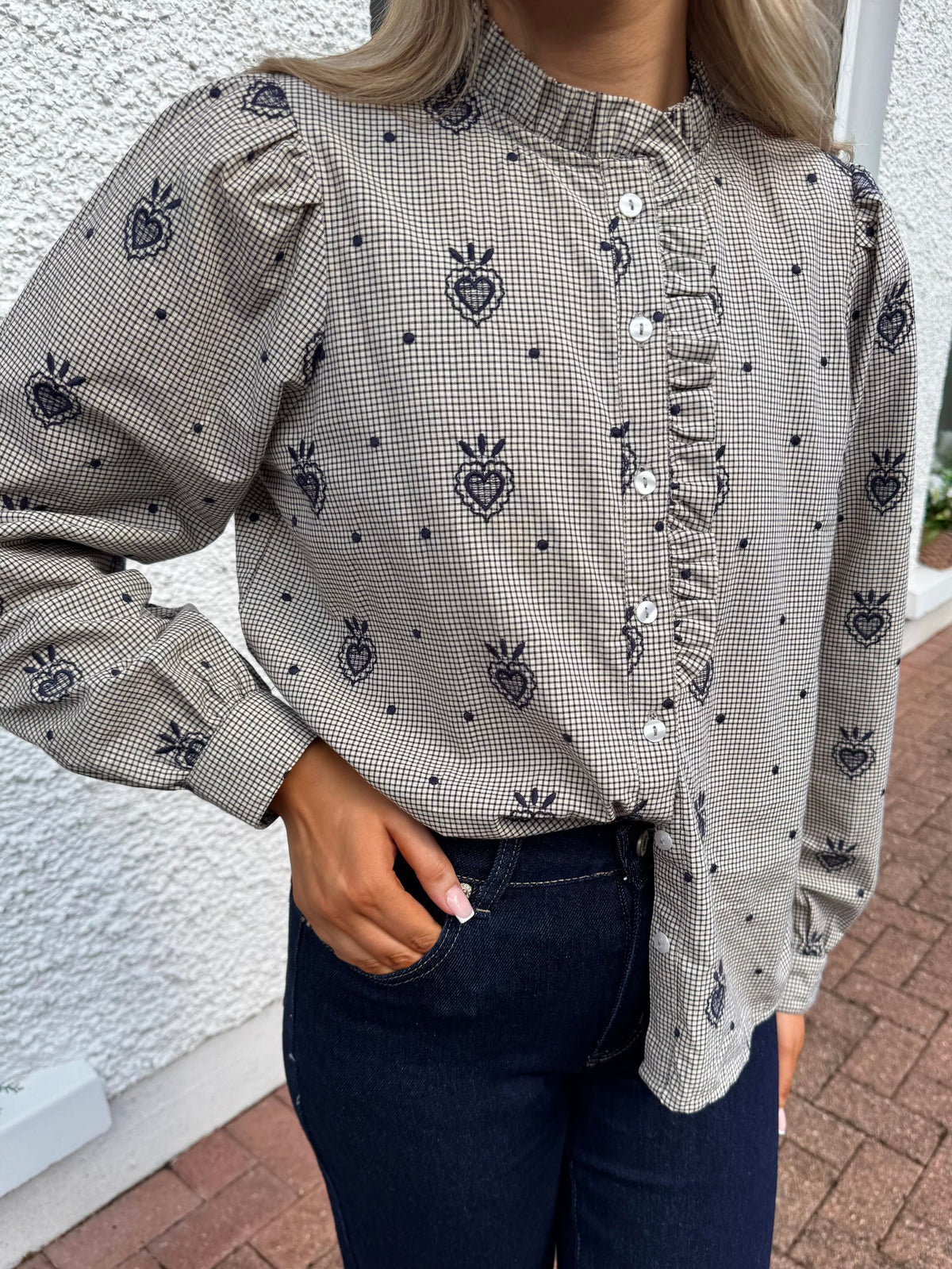 Camisa bordados LOZA