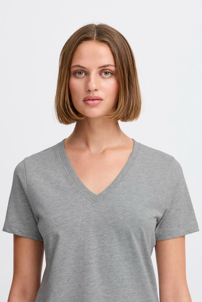 Camiseta básica cuello pico PALMA gris