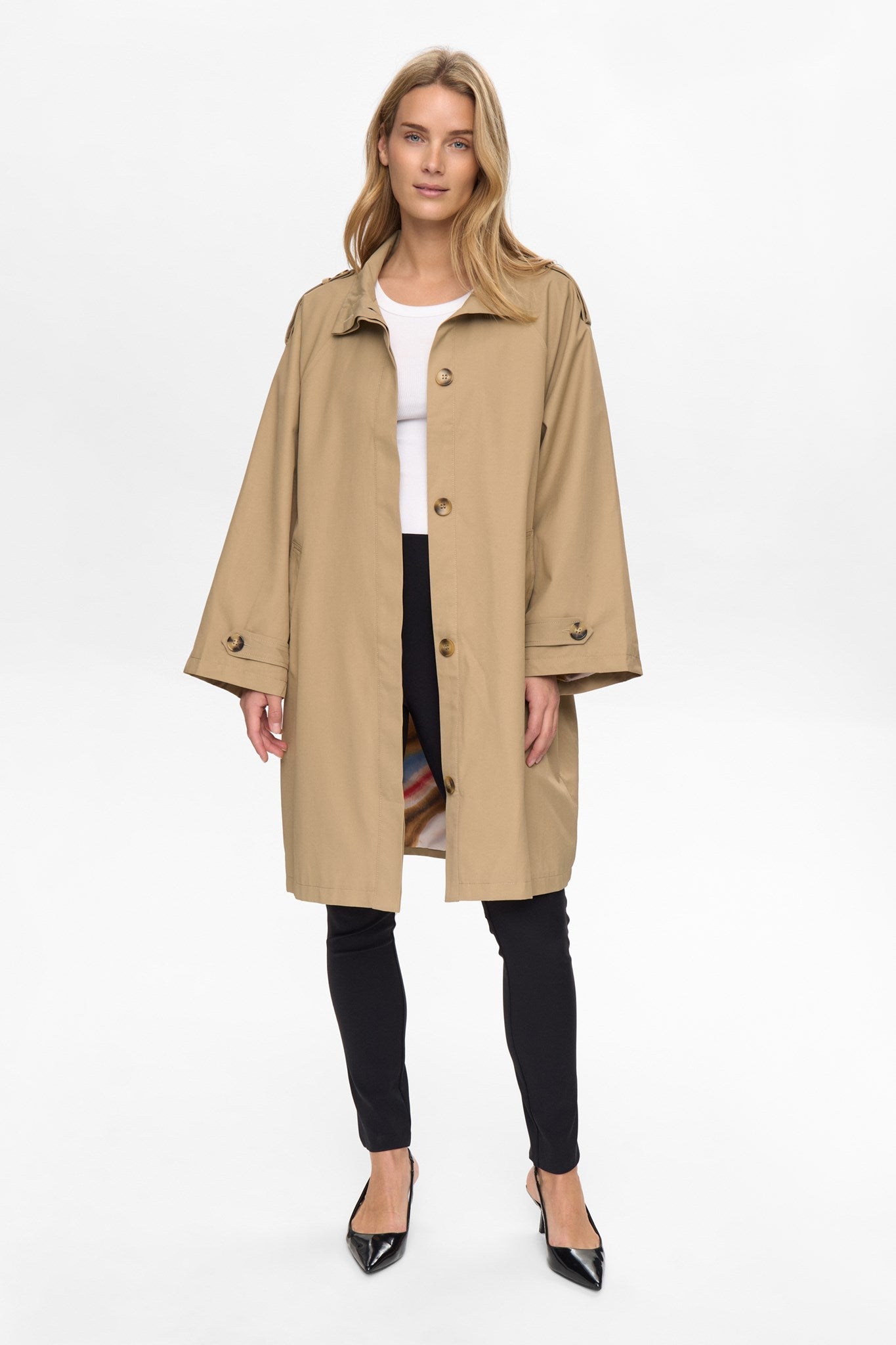 Gabardina ligera DOVE