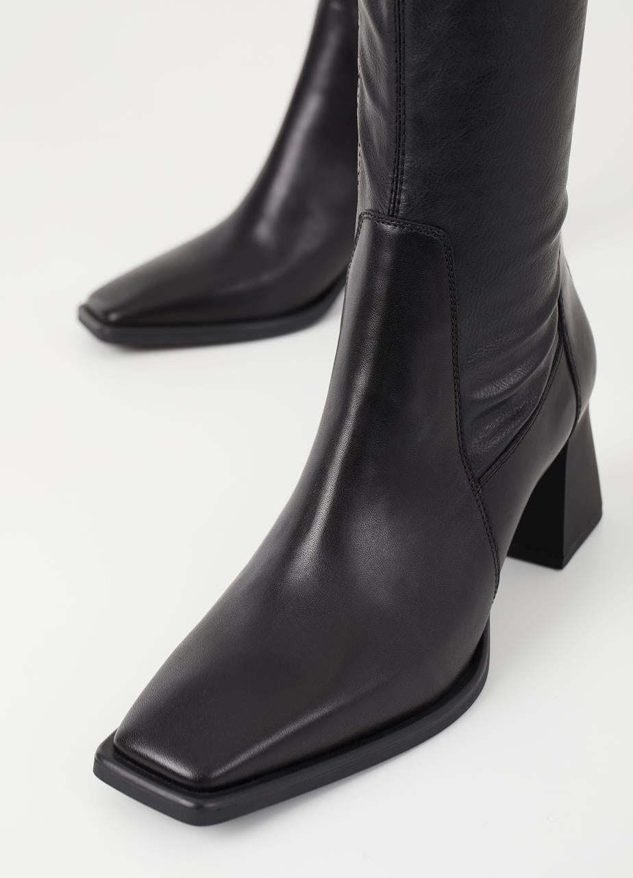 Bota negra de piel BECCA