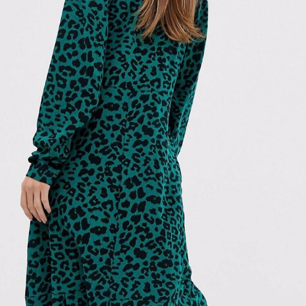 Vestido midi animal print verde